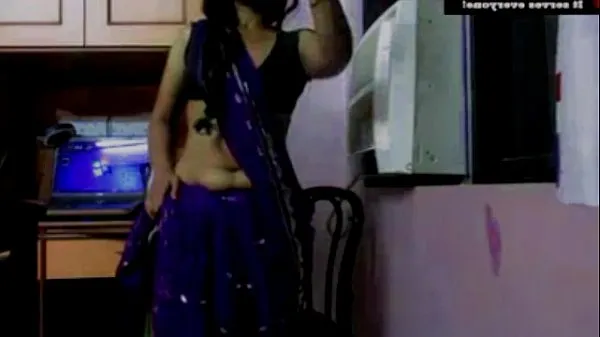 Yeni mallu desi lilly aunty ki chokt ki pyas kaise bhujaye aunty ki puti dasta dekho choot ki aag nikaldi toplam Video