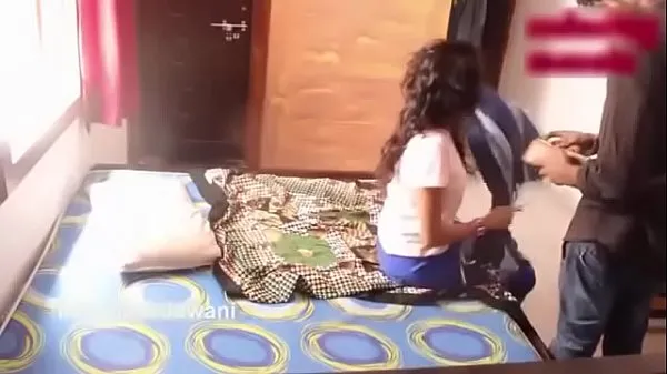 Всего свежих видео: Романтика индийских друзей в комнате ... родителей нет дома