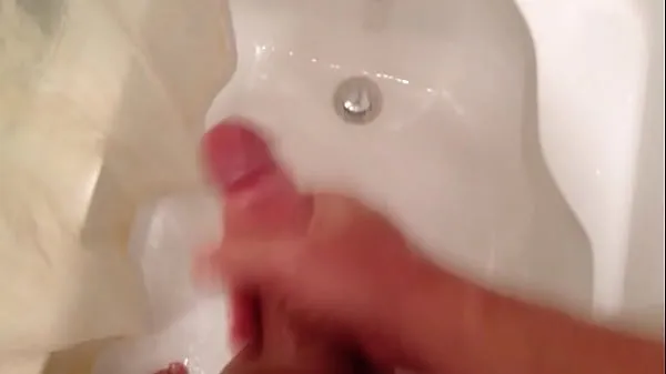 Celkový počet nových videí: Shower fun stroking