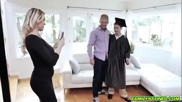 Tổng cộng Cap And Gown Dick video mới