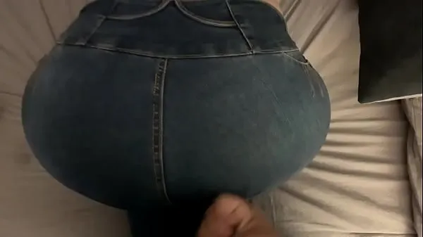 Ferske I cum in my wife's pants with a tremendous ass videoer totalt