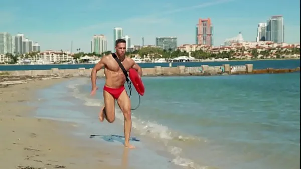 Nuovi GAYWIRE - Bae Watch con Alex Mecum e Grant Ryan video totali