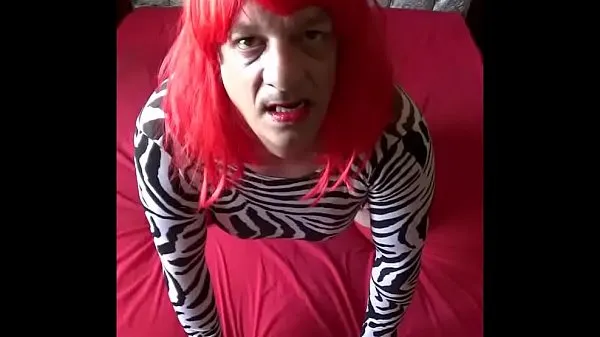 Skupaj bisexual crossdressing faggot wants you to fuck his ass and cum in his mouth svežih videoposnetkov