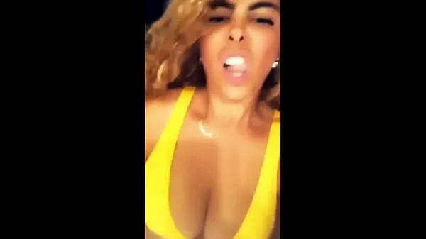 Chica árabe busca polla en SNAP vídeos en total nuevos