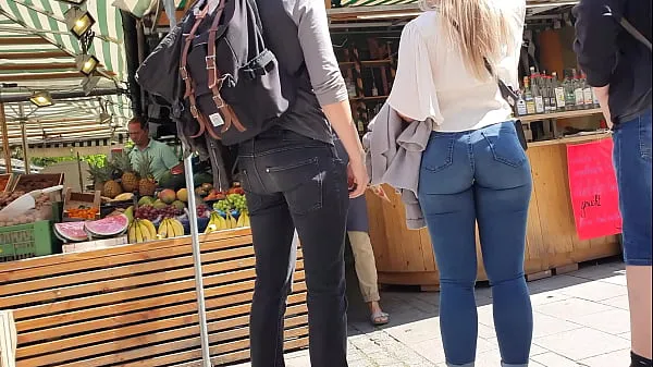 Nuovi bubble butt PUBBLICA bionda video totali