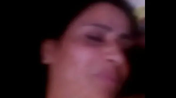 Ferske Mallu Bobby Aunty videoer totalt