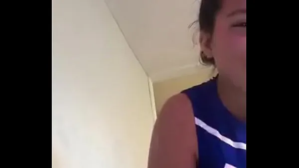 Colegiala Masturbándose en Periscope vídeos en total nuevos