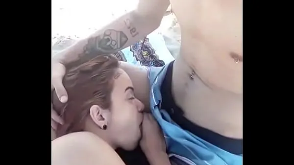 Frische Blowjob am Strand Gesamtvideos