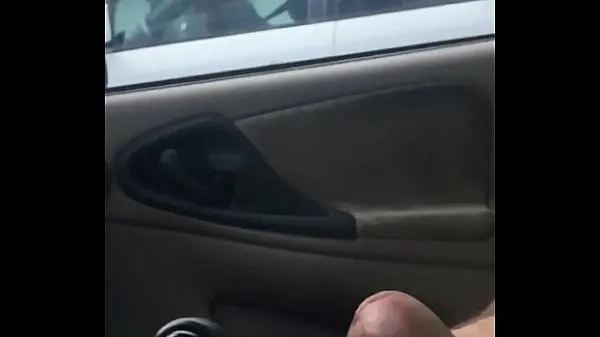 Skupaj Public dick flash in car svežih videoposnetkov