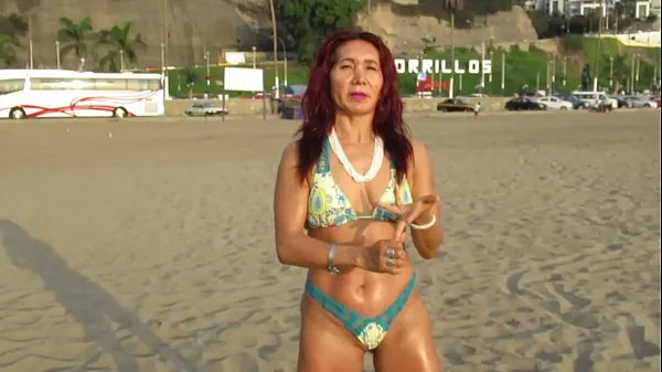 Nouvelles LA DÉESSE MILF SUR LA PLAGE MONTRE SON CORPS vidéos au total