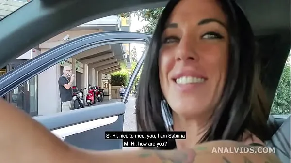Всего свежих видео: Итальянские шлюшки, Сабрина Айс пьет мочу и трахается в жопу с эксгибиционизмом, на улице и глотает GL293