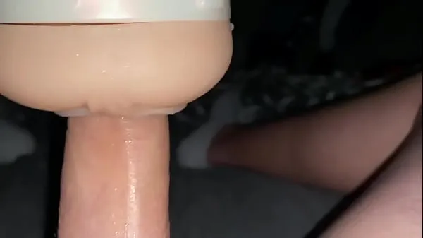 Nuovi Ragazzo arrapato viene con Lana Rhoades Fleshlight mentre è a casa da solo video totali