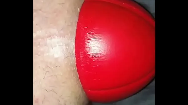 تازہ Male to Huge 12 cm wide Football, from deep inside my Ass کل ویڈیوز