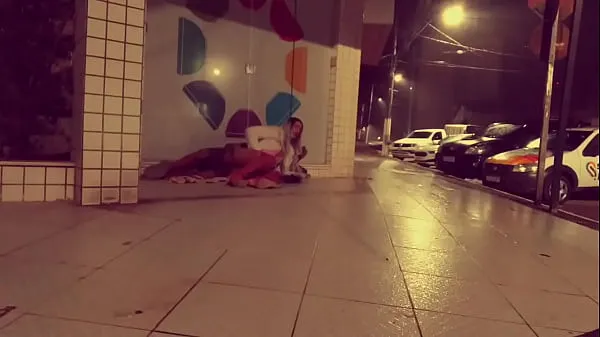 Φρέσκα STREET RESIDENT METEU IN CUZINHO DA SAFADA ON THE CALÇADA συνολικά βίντεο