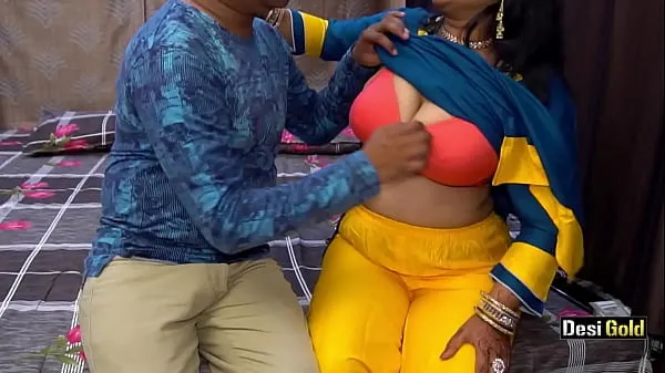 Fresh Indian Aunty Fucked For Money With Clear Hindi Audio total Videos