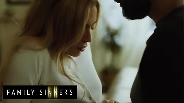 Nieuwe Rough Sex Between Stepsiblings Blonde Babe (Aiden Ashley, Tommy Pistol) - Family Sinners video's in totaal