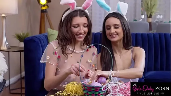 Hot Brunettes Maya Woulfe and Eliza Ibarra Orgasm in Sensual Lesbian Easter Sex total Video baru