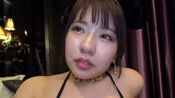 Skupaj G cup big breasts. Shaved Pussy is insanely erotic. She reached orgasm not only in doggy style, but also missionary position. The swaying boobs are also erotic. Asian amateur homemade porn svežih videoposnetkov