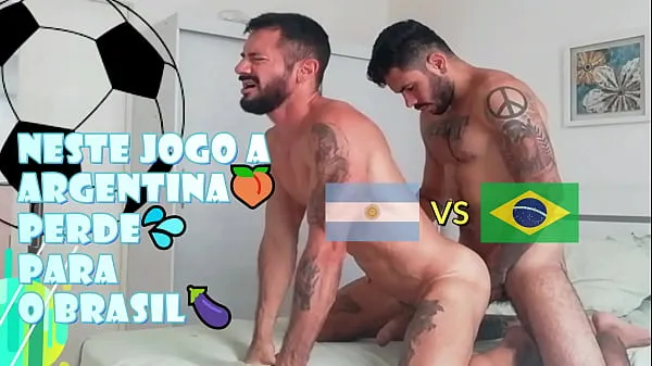 Partida o fanático Argentino Perde para o Brasil - Ele goza na Bunda - Com Alex Barcelona & Cassiofarias total Video baru