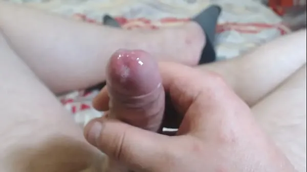 إجمالي the guy beautifully masturbates close-up from the first person مقاطع فيديو حديثة