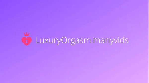 Compañera de cuarto sexy en lencería excitante gime con orgasmos - LuxuryOrgasm vídeos en total nuevos