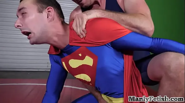 تازہ Cosplay bottom barebacked by wrestler hunk in spandex کل ویڈیوز