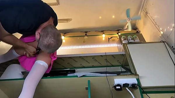 Tuoreet The boss is fixing sexy shop assistant's panties and licking her tits, ass and pussy before work videot yhteensä