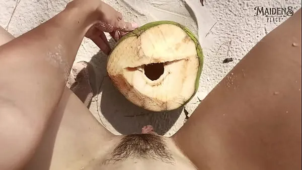 Celkový počet nových videí: Pee Pee Coconut for my man