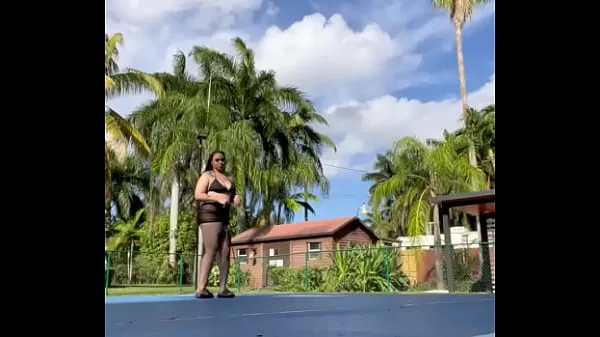 Nuovi Big booty Stripper di Chicago si fa piegare nella zona ricca di Miami video totali