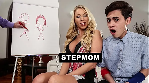 Celkový počet nových videí: Stepmom Katie Morgan Helps Juan El Caballo Loco Lose His Virginity