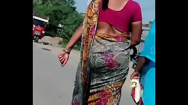 Nieuwe hot gaand in saree video's in totaal